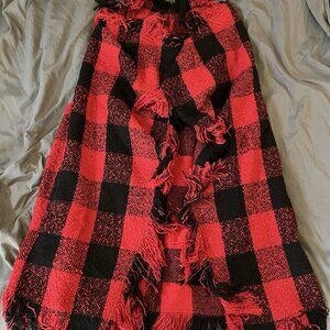 Chelsea And Theodore Women’s Sleeveless Cardigan Sweater Red And Black Fringe